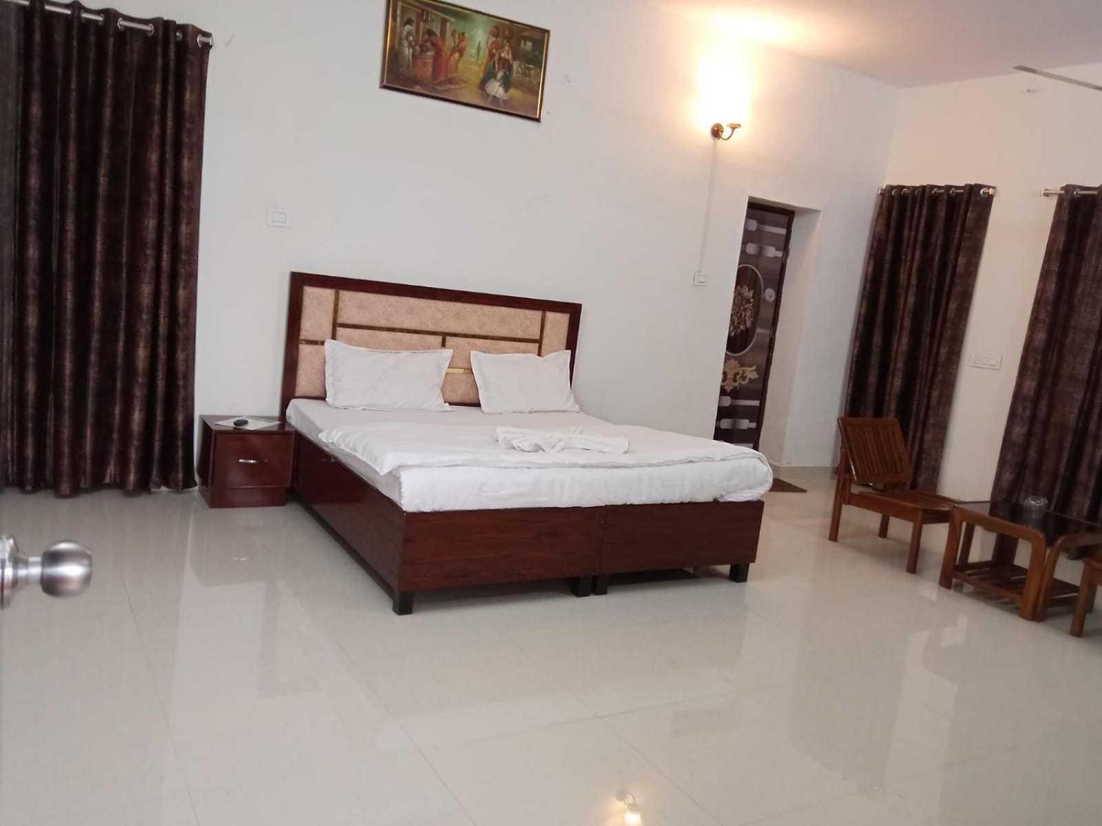 Zora Park Luxury Rooms วิสาขปัตนัม ภายนอก รูปภาพ